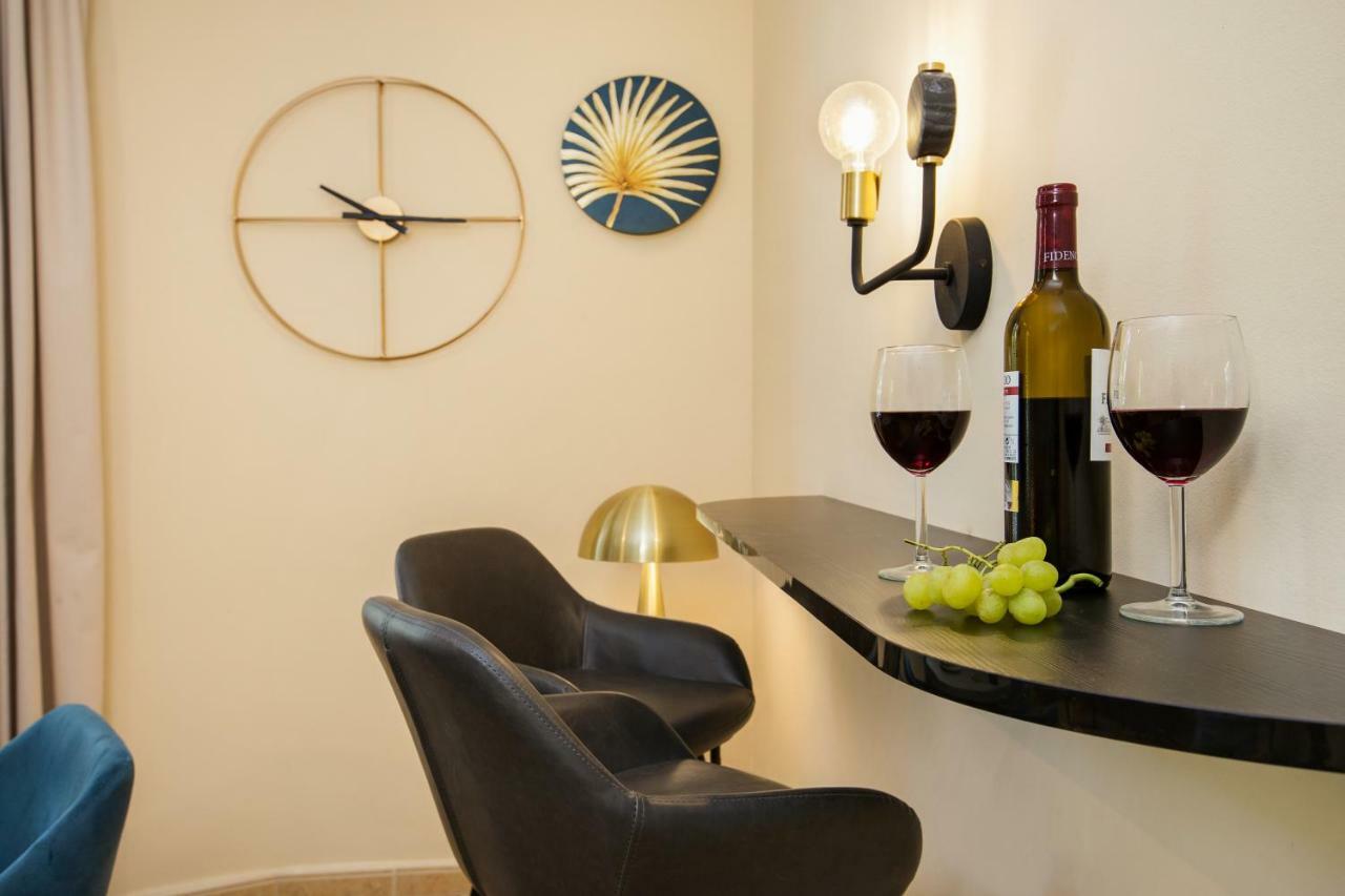Stay U-Nique Apartments Floridablanca Barcelona Luaran gambar